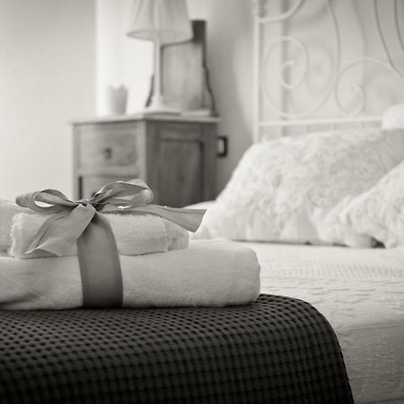 Casa Vittoria Villa กาไมโยเร ภายนอก รูปภาพ