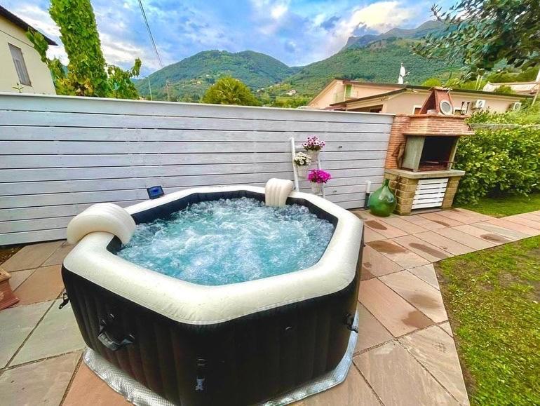 Casa Vittoria Villa กาไมโยเร ภายนอก รูปภาพ