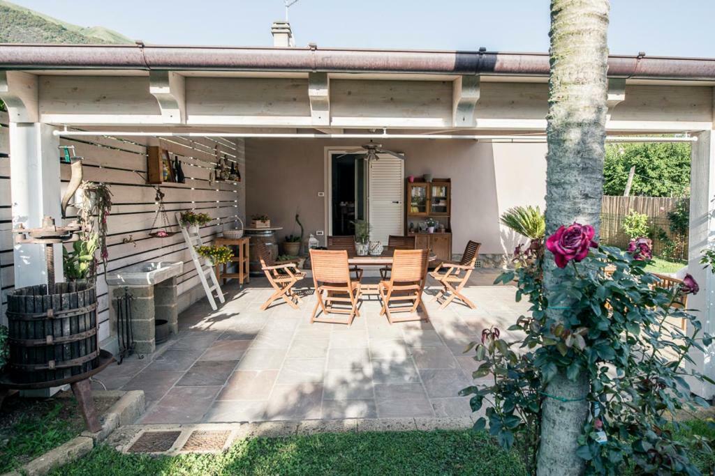 Casa Vittoria Villa กาไมโยเร ภายนอก รูปภาพ