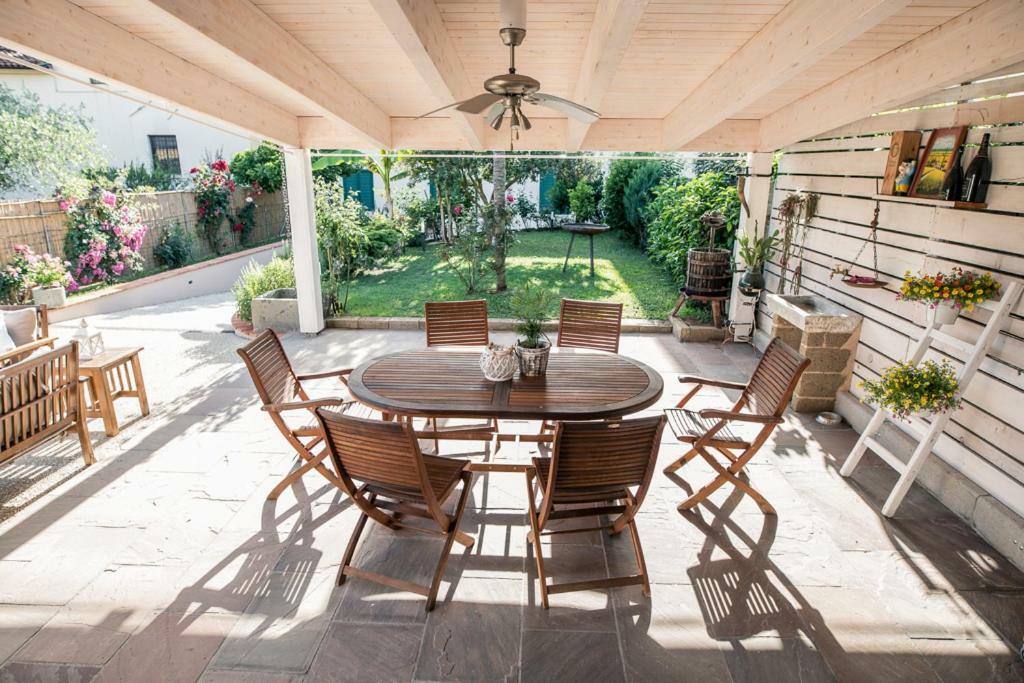 Casa Vittoria Villa กาไมโยเร ภายนอก รูปภาพ